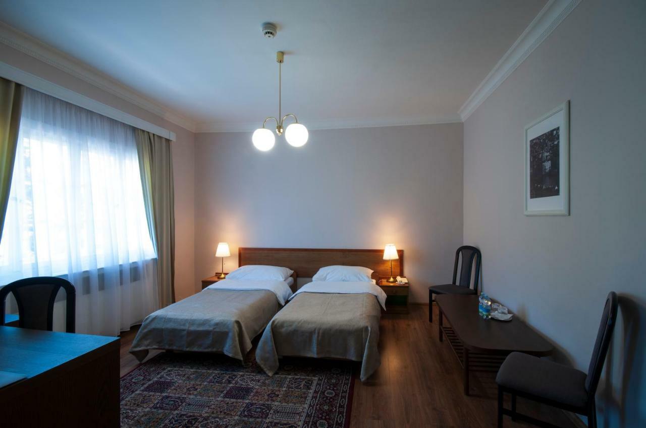 Art Deco Hotel Hoffmann Kladno Dış mekan fotoğraf